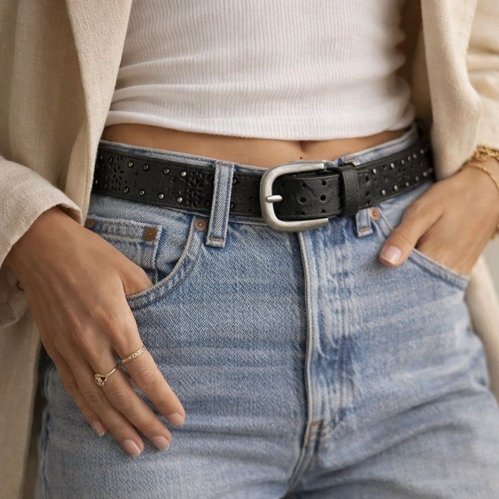 Black Leather Studded Cutout Belt Silver Buckle Women’s Size S